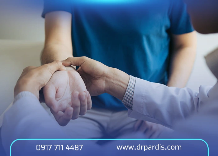 چگونه از درد مچ دست در محیط کار پیشگیری کنیم؟